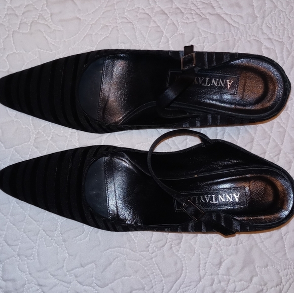 ANN TAYLOR MULE PUMPS HEELS POINTED-TOE, BLACK SIZE 7M - Picture 9 of 16